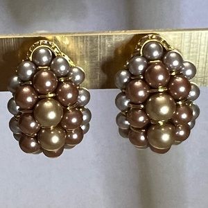 Joan Rivers vintage Shades of Copper & Gold faux pearl clip on Earrings